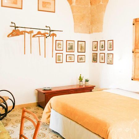 Sacre Bleu Apartments Lecce Extérieur photo