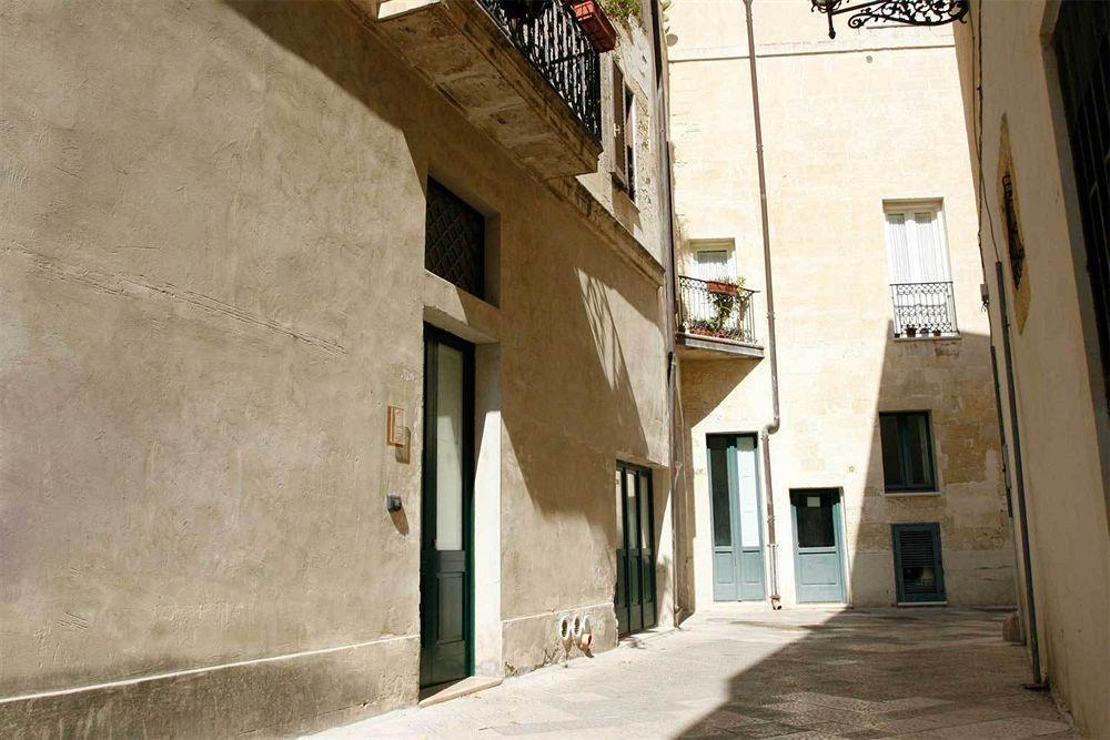 Sacre Bleu Apartments Lecce Extérieur photo
