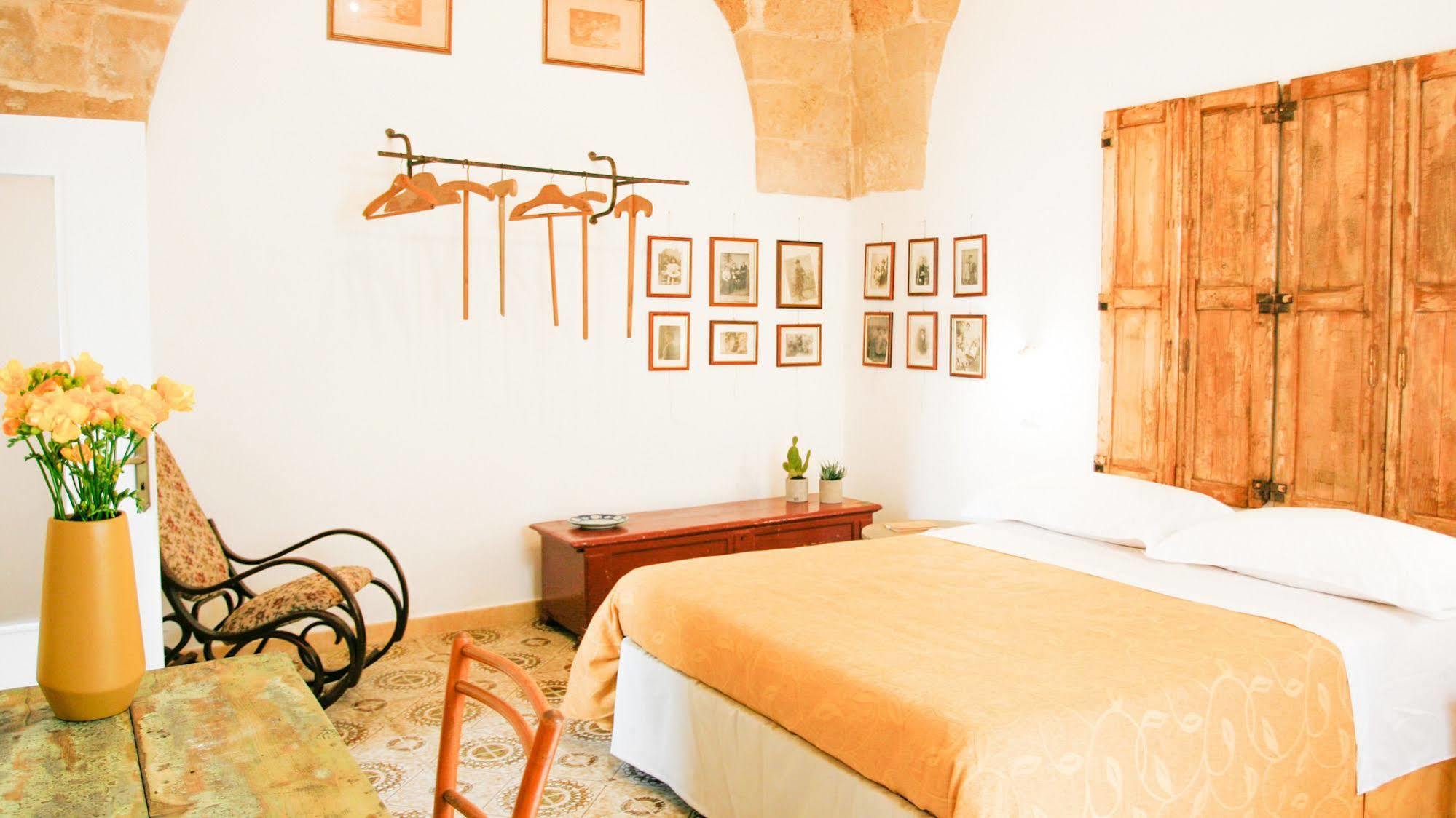 Sacre Bleu Apartments Lecce Extérieur photo