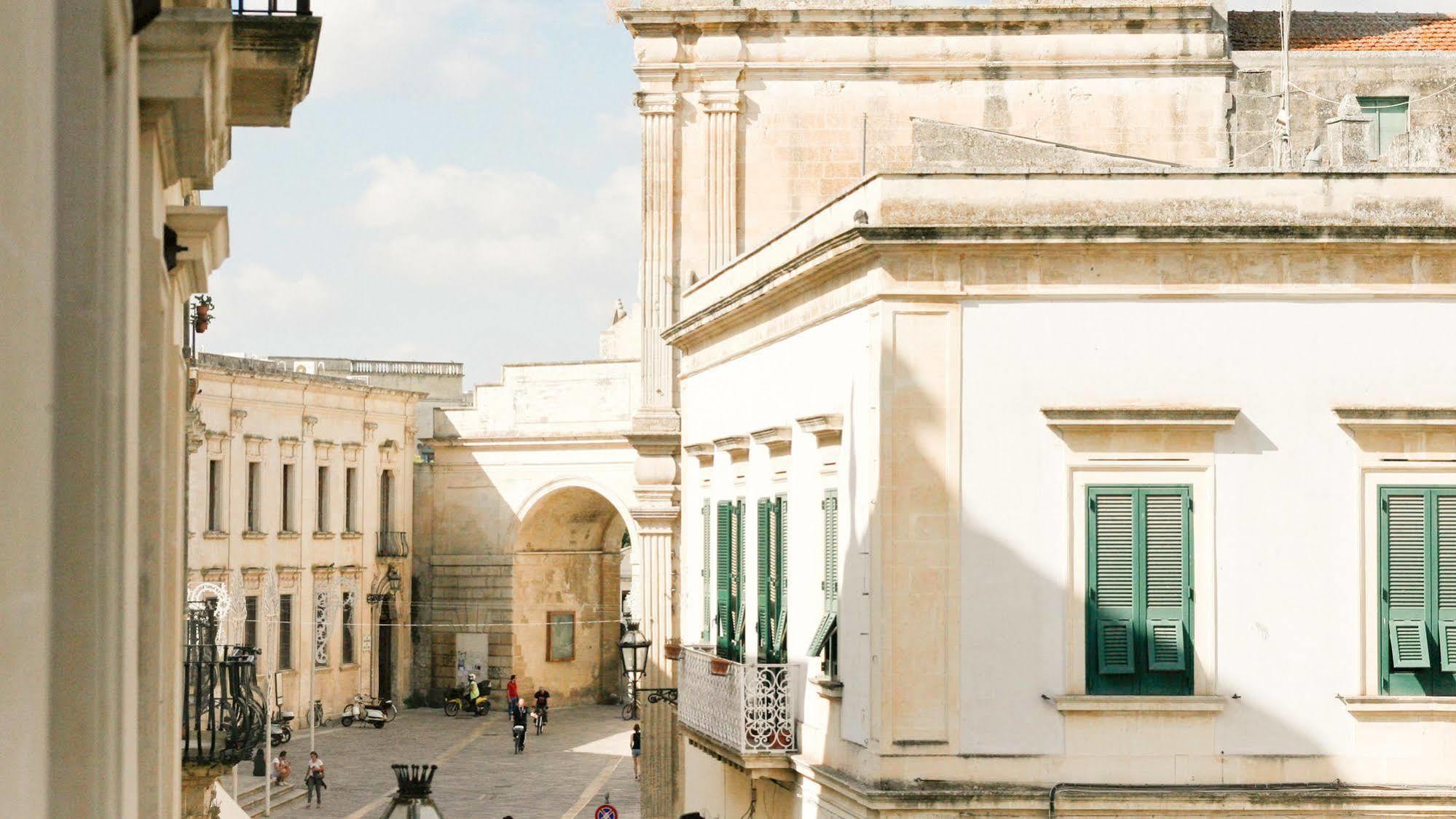Sacre Bleu Apartments Lecce Extérieur photo